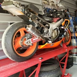 PRO Motorcycle Repair - Getting race bike ready for the track.