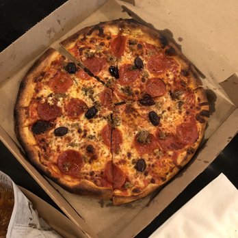 Michael's Ali Coal Fired Pizza - The boss. - Chicken Wings Near Me - Clermont, Florida