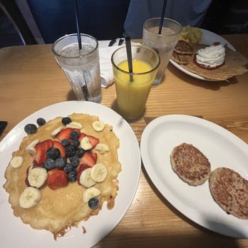 Sunrise Cafe - New American Near Me - Yellow Springs, Ohio