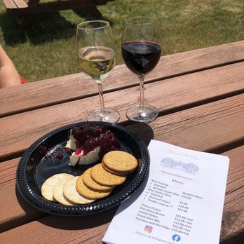 Chateau St. Croix Winery - Wineries Near Me - St. Croix Falls, Wisconsin Chateau St. Croix Winery - Wineries Near Me - St. Croix Falls, Wisconsin