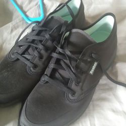 Shoe Dept