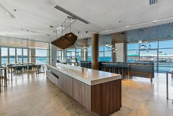 Hilton Auckland by null