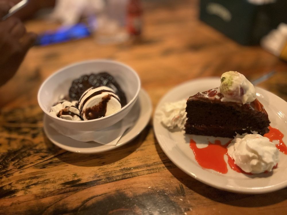 Social spots from Wheelhouse Craft Pub And Kitchen