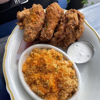 The Whale Chicago - Fried chicken with mac and cheese. Absolutely amazing! - New American Near Me - Chicago, Illinois The Whale Chicago - Fried chicken with mac and cheese. Absolutely amazing! - New American Near Me - Chicago, Illinois