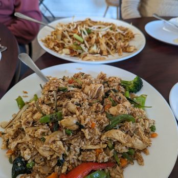 Mai Thai Restaurant - Fried rice - Thai Near Me - Oak Harbor, Washington