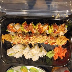 Glo Sushi - Crunchyroll, dragon roll, California roll
