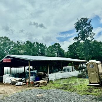 Charley’s Chicks - Livestock Feed & Supply Near Me - Jacksonville, Florida
