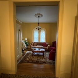 Rockland Talbot House - Upstairs parlor area at front of house