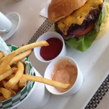 Mariposa - Angus Burger - New American Near Me - Coral Gables, Florida