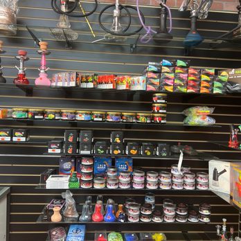 GROOMETOWN EXOTIC TOBACCO & VAPE - Updated May 2026 - 47 Photos - 3605  Groometown Rd, Greensboro, North Carolina - Tobacco Shops - Phone Number -  Yelp