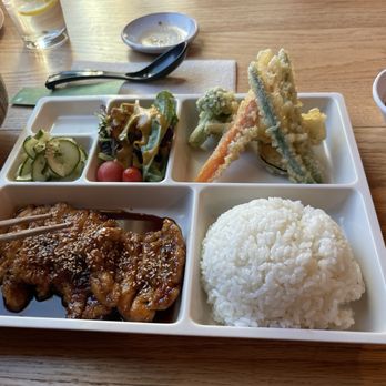 Restaurant Tatsuki - Chicken Teriyaki with Tempura Lunch - Sushi Bars Near Me - Woodland Hills, California Restaurant Tatsuki - Chicken Teriyaki with Tempura Lunch - Sushi Bars Near Me - Woodland Hills, California