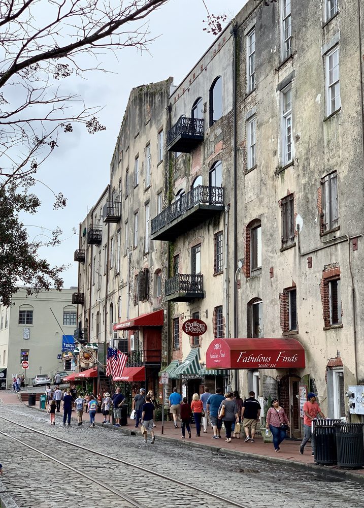 JOHN P. ROUSAKIS RIVERFRONT PLAZA 31 Photos Landmarks & Historical