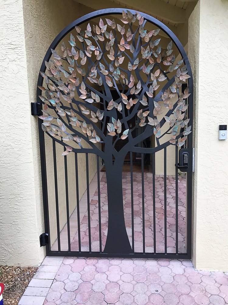 FIRST CLASS FENCE AND RAIL Updated August 2024 41 Photos & 14