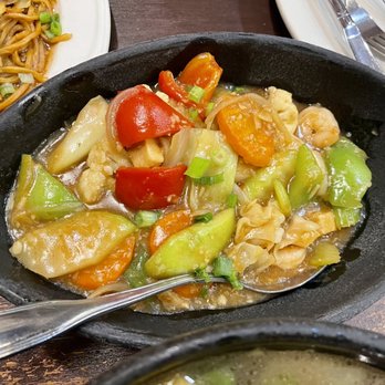 Max's Restaurant - Jersey City - Chopsuey (Sauteed Vegetables) yummy - Filipino Near Me - Jersey City, New Jersey Max's Restaurant - Jersey City - Chopsuey (Sauteed Vegetables) yummy - Filipino Near Me - Jersey City, New Jersey