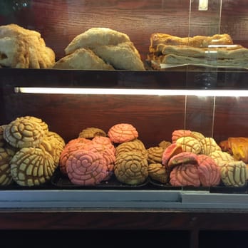 Bakery El Sol - Baked good in the bin - Bakeries Near Me - Oakland, California