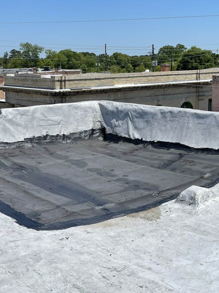 Slide of Universal Roofing & Paving