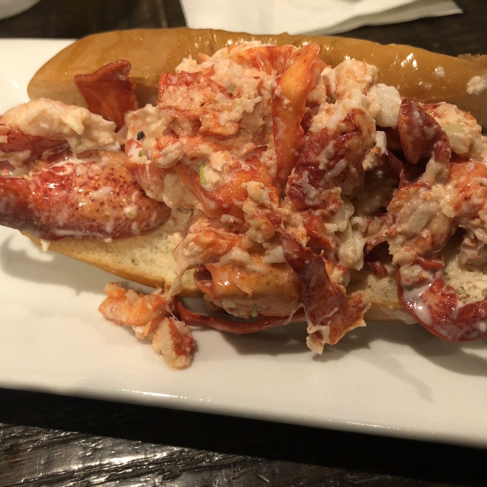 CJ Finz - Lobster roll - Seafood Near Me - Manassas, Virginia