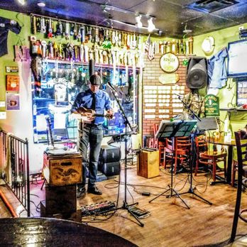 Nolan's Pub - Live music - Pubs Near Me - Safety Harbor, Florida