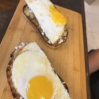 RENAISSANCE LAS VEGAS HOTEL - Updated February 2026 - 800 Photos & 530