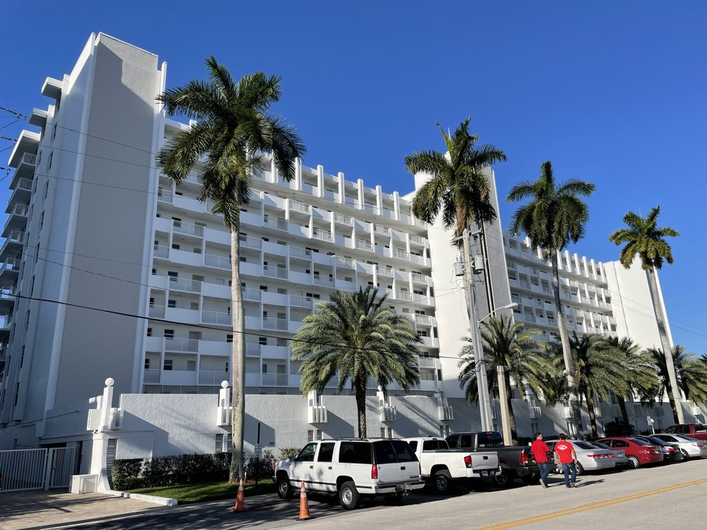 BAYSHORE TOWERS CONDOMINIUM Request Information 511 Bayshore Dr