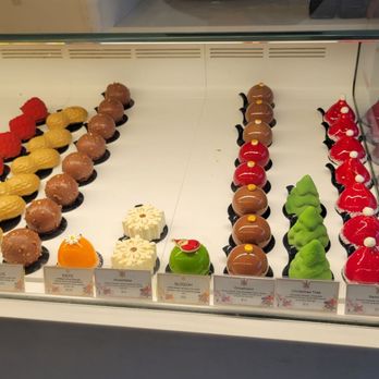 Artelice Patisserie - December 2025 Selections - Patisserie/Cake Shop Near Me - Burbank, California Artelice Patisserie - December 2025 Selections - Patisserie/Cake Shop Near Me - Burbank, California