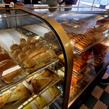 Versailles Bakery - Bakeries Near Me - Miami, Florida