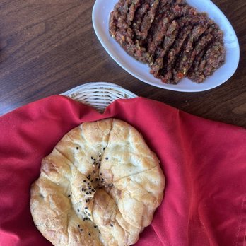 Efesus Cafe - Spicy Ezme with bread - Mediterranean Near Me - Ashburn, Virginia