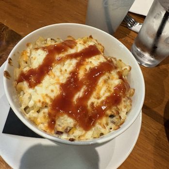 Sawdust City Brewery - Mac and cheese - Breweries Near Me - Gravenhurst, Ontario Sawdust City Brewery - Mac and cheese - Breweries Near Me - Gravenhurst, Ontario