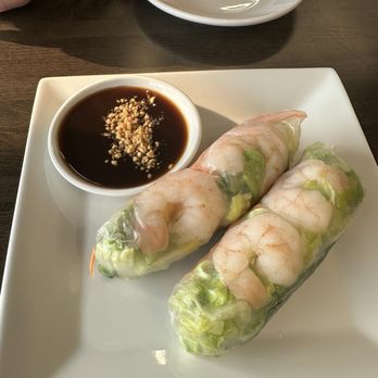 KhunYas - Fresh rolls- just okay-could use more herbs and filling - Thai Near Me - Williamsburg, Virginia