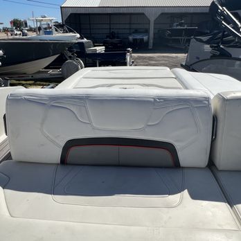 BB Custom Upholstery - Auto Upholstery Near Me - Montgomery, Texas