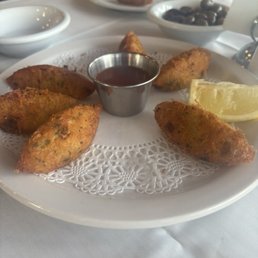Bolinhos de Bacalhau Bolinhos de Bacalhau