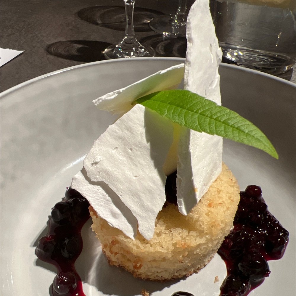 MANIFEST WINE & RESTAURANT Updated July 2024 5 Watkinson St