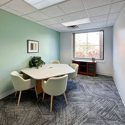 Regus - Regency Parkway