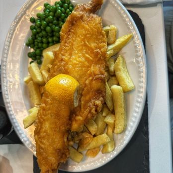 Findlays Fish Bar - Fish & chips - Fish & Chips Near Me - Fraserburgh, ABD