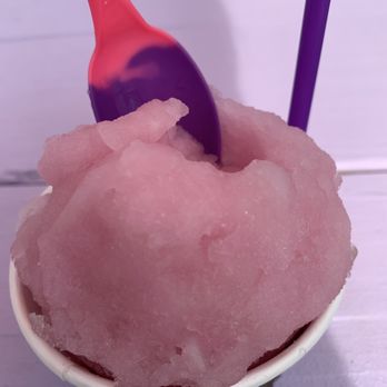 A Snowballs Chance - Small bubble gum with a hyper color spoon! - Shaved Ice Near Me - Buda, Texas A Snowballs Chance - Small bubble gum with a hyper color spoon! - Shaved Ice Near Me - Buda, Texas