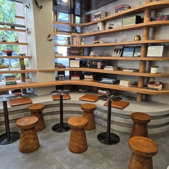Chicha San Chen - Vibe - Bubble Tea Near Me - Toronto, Ontario