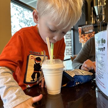 Notch 8 Brewery - Brewpubs Near Me - Annapolis Junction, Maryland