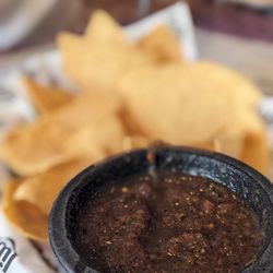 Dilla Libre Dos - Chips and Salsa