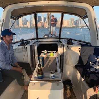 Sailing Islander - Sailing Near Me - Jersey City, New Jersey