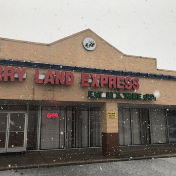 Merryland Express - the front of the store - Chinese Near Me - Beckley, West Virginia