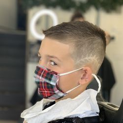 The Barber Parlor - Baseball ready by Tanya