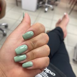 Queen Nails - Gel builder Nails