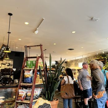Durango Coffee Company - bar - Coffee & Tea Near Me - Durango, Colorado Durango Coffee Company - bar - Coffee & Tea Near Me - Durango, Colorado