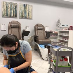 H&H Nail Spa