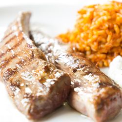 Bacchus - Zwei Lammfilet mit Tomatenreis