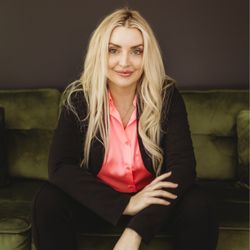 Beauty Glow Aesthetics - Angela Wright, NP