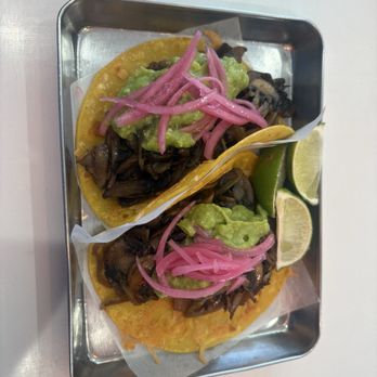 Tacos Y Que - Mushroom Taco (Vegetarian) - Tacos Near Me - Whittier, California