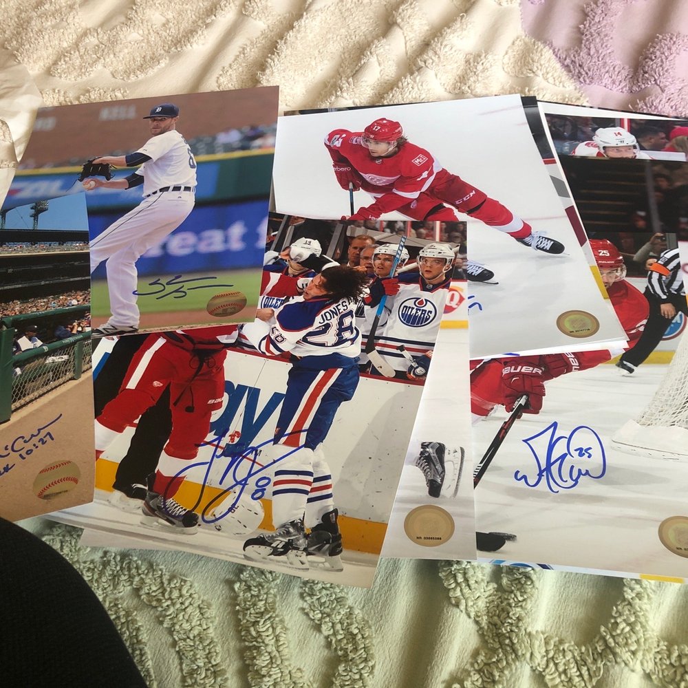 DC Sports - Bought some autograph photos from former Detroit athletes - Hobby Shops Near Me - Sterling Heights, Michigan