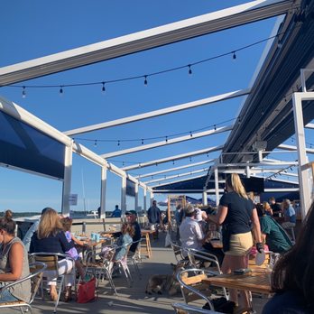 Claudio's Waterfront - Great social distancing and vibes - Seafood Near Me - Greenport, New York