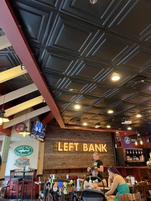 Left Bank Downtown by null